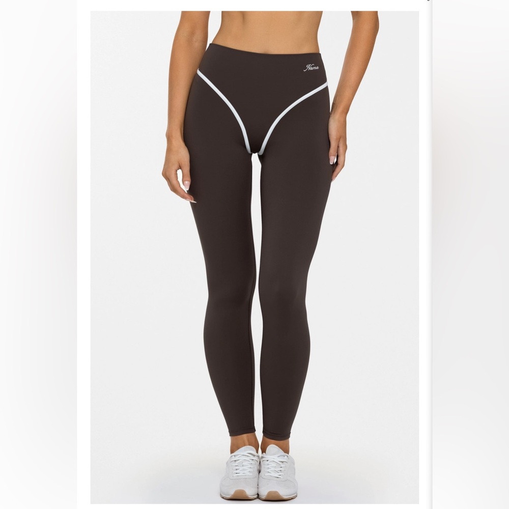 NWT Body Butter™ Contour Leggings - Brown